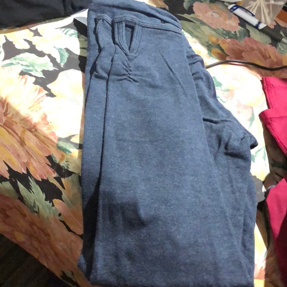 ๐ Lululemon ๐ Soft Pima cotton tights - Picture 1 of 2